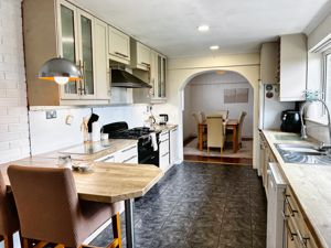 Photo 11- click for photo gallery